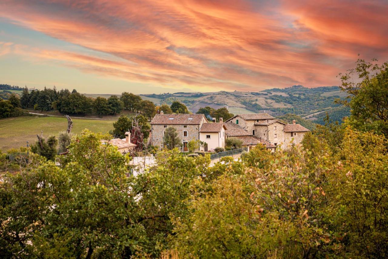 Tenuta Borgo Santa Cecilia Губбио Экстерьер фото