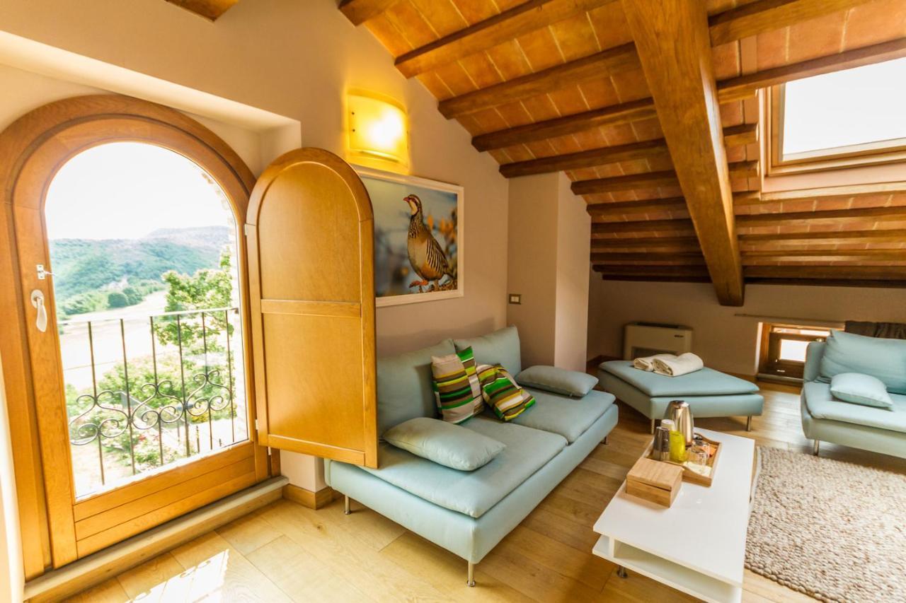 Tenuta Borgo Santa Cecilia Губбио Экстерьер фото